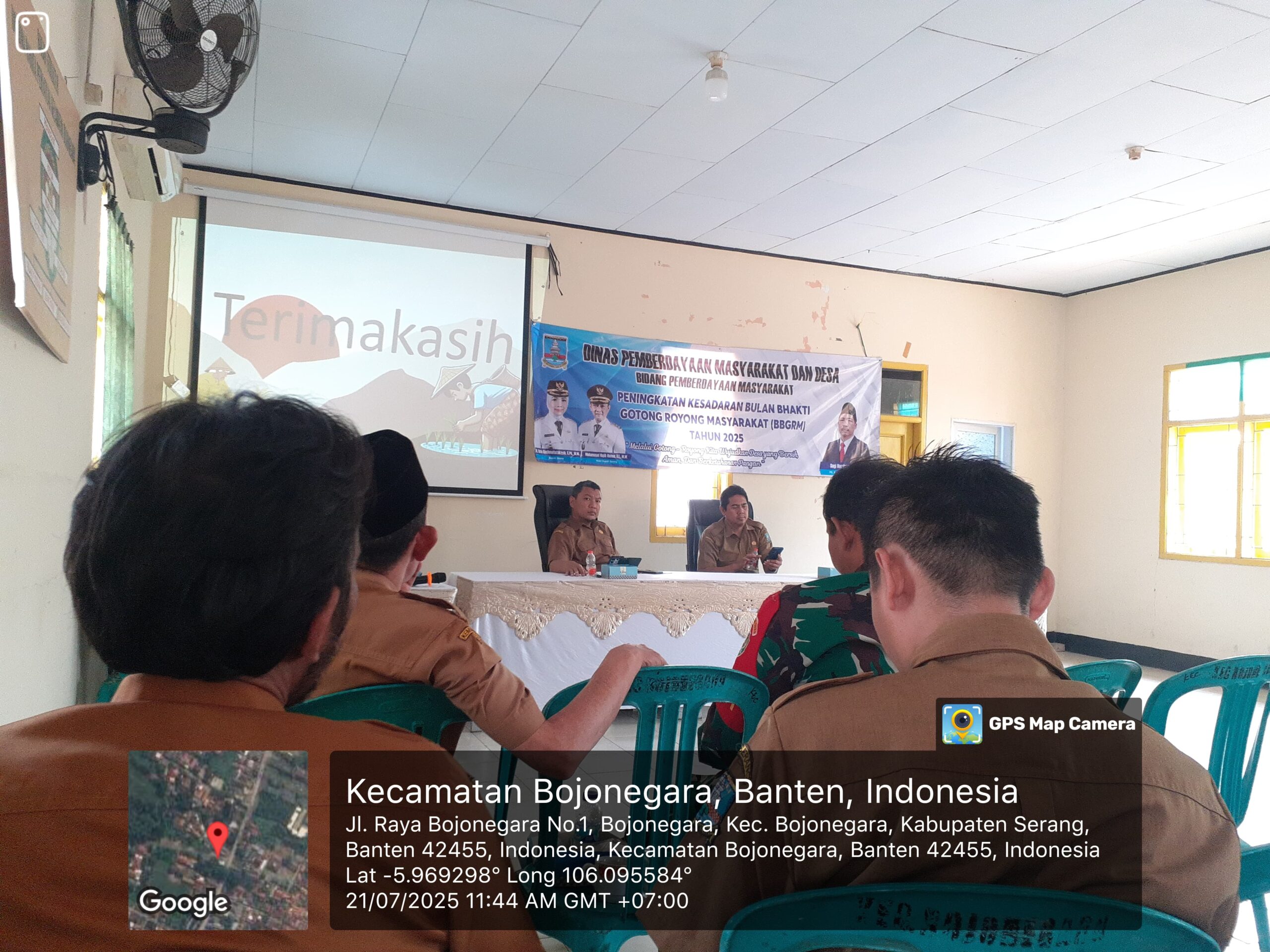 Dinas Pemberdayaan MASYARAKAT dan Desa. Peningkatan Kesadaran Bulan Bhakti Gotong Royong Masyarakat Tahun 2025. Melalui Gotong Royong kita wujudkan Desa yang Bersih, Aman, dan Berketahanan Pangan.